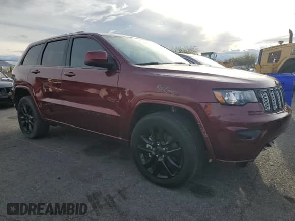 ✅ 2021 Jeep Grand Cherokee Laredo E • VIN: 1C4RJEAG2MC680839 • Lot: 93319165. Wystawiony na Copart z przebiegiem 22 569 mil. Bezpłatny archiwum sprzedaży aukcyjnych z USA i szczegółowy raport historii pojazdu na DreamBid. Zdjęcie 4.