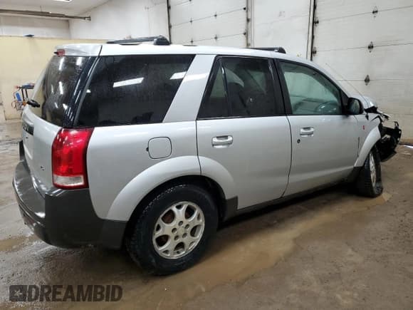 ✅ 2004 Saturn VUE V6 • VIN: 5GZCZ534X4S879501 • Лот: 87015574. Опубликован ранее на Copart с пробегом 173 426 миль. Бесплатный доступ к архиву аукционных продаж из США и подробный отчёт об истории автомобиля на DreamBid. Изображение 3.