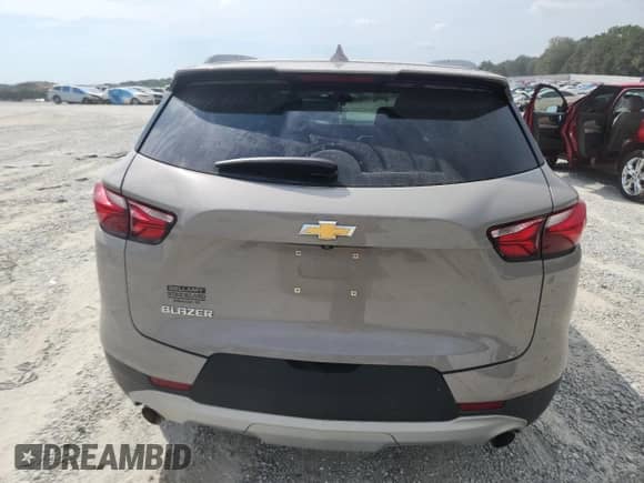 ✅ 2021 Chevrolet Blazer LT • VIN: 3GNKBCRS9MS503394 • Lot: 83887855. Listed on Copart with 79,775 mi. Free auction sales archive from the USA and detailed vehicle history report at DreamBid. Image 6.