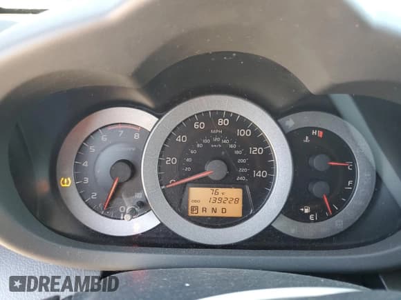 ✅ 2009 Toyota RAV4 Sport • VIN: JTMBK32V395081055 • Лот: 90681735. Опубликован ранее на Copart с пробегом 139 228 миль. Бесплатный доступ к архиву аукционных продаж из США и подробный отчёт об истории автомобиля на DreamBid. Изображение 9.