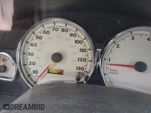 ✅ 2004 Saturn VUE V6 • VIN: 5GZCZ53444S841309 • Лот: 43456899. Опубликован ранее на IAAI с пробегом 106 043 миль. Бесплатный доступ к архиву аукционных продаж из США и подробный отчёт об истории автомобиля на DreamBid. Изображение 7.