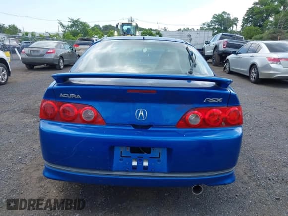 ✅ 2006 Acura RSX • VIN: JH4DC54806S015549 • Lot: 42742417. Listed on IAAI with 202,530 mi. Free auction sales archive from the USA and detailed vehicle history report at DreamBid. Image 16.