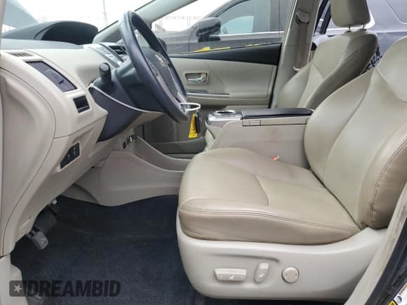 ✅ 2015 Toyota Prius Two • VIN: JTDZN3EUXFJ026694 • Лот: 91617345. Опубликован ранее на Copart с пробегом 143 889 миль. Бесплатный доступ к архиву аукционных продаж из США и подробный отчёт об истории автомобиля на DreamBid. Изображение 7.