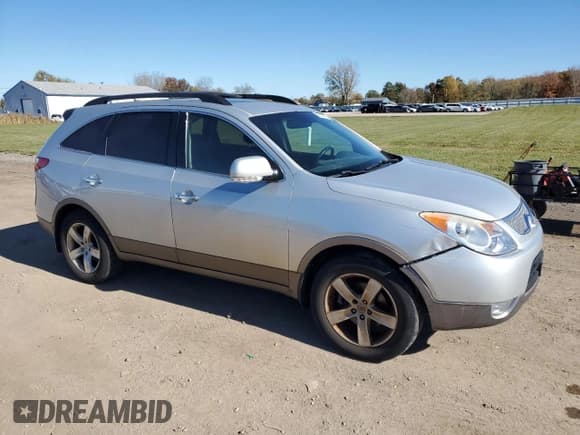 ✅ 2010 Hyundai Veracruz Limited • VIN: KM8NU4CC7AU100898 • Lot: 90535905. Listed on Copart with 245,246 mi. Free auction sales archive from the USA and detailed vehicle history report at DreamBid. Image 4.