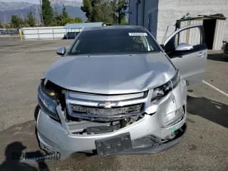 ✅ 2012 Chevrolet Volt • VIN: 1G1RH6E48CU122044 • Lot: 76944224. Wystawiony na Copart z przebiegiem Nie podano. Bezpłatny archiwum sprzedaży aukcyjnych z USA i szczegółowy raport historii pojazdu na DreamBid. Zdjęcie 5.