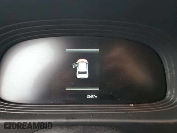 ✅ 2024 Hyundai Venue SEL • VIN: KMHRC8A38RU336826 • Lot: 80954914. Listed on Copart with 2,687 mi. Free auction sales archive from the USA and detailed vehicle history report at DreamBid. Image 9.