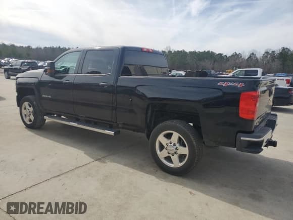 ✅ 2017 Chevrolet Silverado 2500HD Work Truck • VIN: 1GC1KUEYXHF183047 • Лот: 45533395. Опубликован ранее на Copart с пробегом 70 990 миль. Бесплатный доступ к архиву аукционных продаж из США и подробный отчёт об истории автомобиля на DreamBid. Изображение 2.
