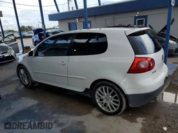 ✅ 2007 Volkswagen Golf GTI • VIN: WVWEV71K17W087818 • Lot: 65088995. Listed on Copart with 179,424 mi. Free auction sales archive from the USA and detailed vehicle history report at DreamBid. Image 2.
