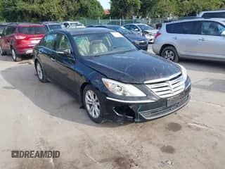 2013 Hyundai Genesis 3.8L with VIN KMHGC4DD7DU221972, listed as a IAAI auction lot 43141917 with 171,215 mi miles and . Bid and sale history available at DreamBid. Image 1.