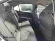 2023 Toyota Camry Hybrid LE z VIN 4T1C31AK0PU614488, wystawiony jako Copart lot #71786005 z przebiegiem 59 442 mil mil oraz Szkoda całkowita • Salvage title. Historia ofert i sprzedaży dostępna na DreamBid. Obrazek 10.