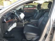 ✅ 2018 Kia Cadenza Premium • VIN: KNALB4J15J5123784 • Лот: 74958984. Опубликован ранее на Copart с пробегом 84 179 миль. Бесплатный доступ к архиву аукционных продаж из США и подробный отчёт об истории автомобиля на DreamBid. Изображение 7.