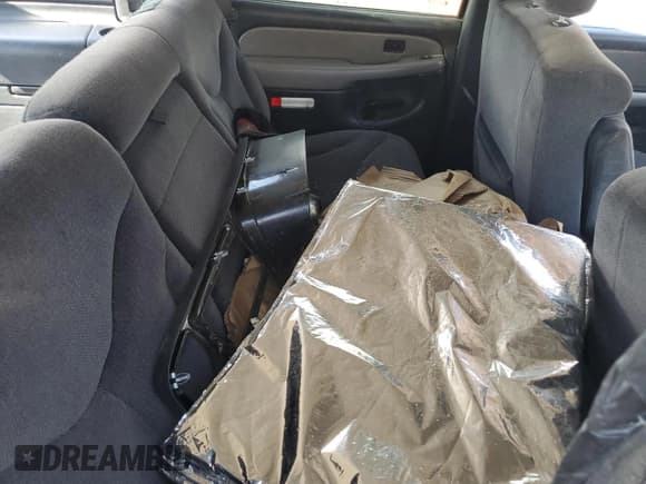 ✅ 2002 GMC Yukon SLE • VIN: 1GKEK13Z72R141781 • Lot: 84280635. Wystawiony na Copart z przebiegiem 217 619 mil. Bezpłatny archiwum sprzedaży aukcyjnych z USA i szczegółowy raport historii pojazdu na DreamBid. Zdjęcie 11.