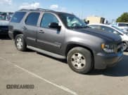 ✅ 2010 Chevrolet Tahoe LT • VIN: 1GNMCBE34AR169983 • Lot: 81857125. Wystawiony na Copart z przebiegiem 197 751 mil. Bezpłatny archiwum sprzedaży aukcyjnych z USA i szczegółowy raport historii pojazdu na DreamBid. Zdjęcie 4.