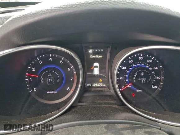 ✅ 2014 Hyundai Santa Fe • VIN: 5XYZW3LA6EG129745 • Лот: 95340805. Опубликован ранее на Copart с пробегом 196 177 миль. Бесплатный доступ к архиву аукционных продаж из США и подробный отчёт об истории автомобиля на DreamBid. Изображение 9.