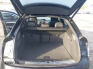 ✅ 2018 Audi Q3 Premium Plus • VIN: WA1HCCFS3JR022277 • Lot: 42468345. Listed on IAAI with 78,225 mi. Free auction sales archive from the USA and detailed vehicle history report at DreamBid. Image 18.