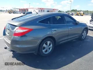 ✅ 2010 Honda Crosstour EX • VIN: 5J6TF1H39AL011184 • Лот: 43527667. Опубликован ранее на IAAI с пробегом 288 361 миль. Бесплатный доступ к архиву аукционных продаж из США и подробный отчёт об истории автомобиля на DreamBid. Изображение 4.