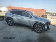 ✅ 2024 Hyundai Tucson SEL • VIN: 5NMJB3DE5RH429282 • Lot: 71783584. Wystawiony na Copart z przebiegiem 1 675 mil. Bezpłatny archiwum sprzedaży aukcyjnych z USA i szczegółowy raport historii pojazdu na DreamBid. Zdjęcie 4.