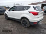 ✅ 2019 Ford Escape SE • VIN: 1FMCU9GD0KUB22962 • Lot: 43624487. Listed on IAAI with 80,842 mi. Free auction sales archive from the USA and detailed vehicle history report at DreamBid. Image 3.