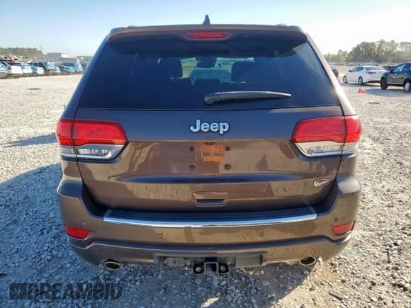 ✅ 2017 Jeep Grand Cherokee Overland • VIN: 1C4RJECGXHC923543 • Лот: 85209175. Опубликован ранее на Copart с пробегом 56 610 миль. Бесплатный доступ к архиву аукционных продаж из США и подробный отчёт об истории автомобиля на DreamBid. Изображение 6.