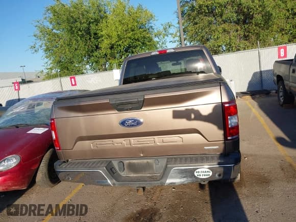 ✅ 2019 Ford F-150 XL • VIN: 1FTFW1E40KKC55572 • Lot: 42922495. Listed on IAAI with 93,434 mi. Free auction sales archive from the USA and detailed vehicle history report at DreamBid. Image 16.