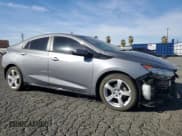 ✅ 2018 Chevrolet Volt LT • VIN: 1G1RC6S58JU125065 • Lot: 81599764. Wystawiony na Copart z przebiegiem 74 199 mil. Bezpłatny archiwum sprzedaży aukcyjnych z USA i szczegółowy raport historii pojazdu na DreamBid. Zdjęcie 4.