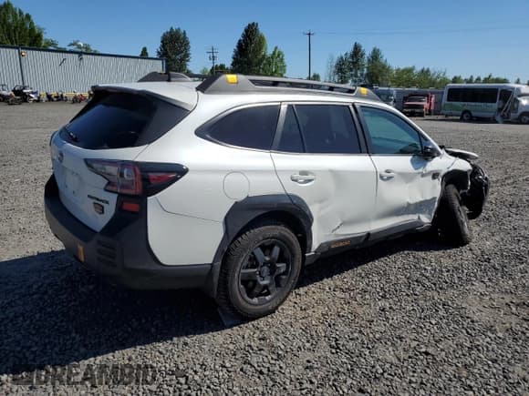 ✅ 2024 Subaru Outback Wilderness • VIN: 4S4BTGUD6R3255992 • Lot: 55693705. Listed on Copart with 9,810 mi. Free auction sales archive from the USA and detailed vehicle history report at DreamBid. Image 3.