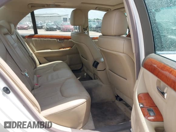 ✅ 2006 Lexus LS 430 • VIN: JTHBN36F065046901 • Lot: 42114030. Listed on IAAI with 164,153 mi. Free auction sales archive from the USA and detailed vehicle history report at DreamBid. Image 8.