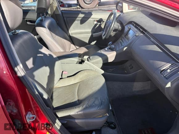 ✅ 2010 Toyota Prius IV • VIN: JTDKN3DU8A0089701 • Lot: 93767495. Listed on Copart with 194,606 mi. Free auction sales archive from the USA and detailed vehicle history report at DreamBid. Image 5.