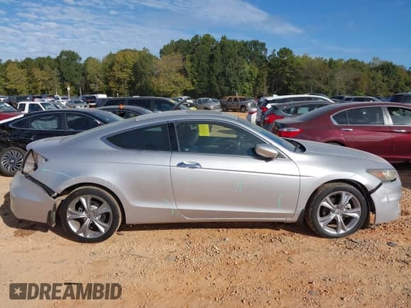 ✅ 2012 Honda Accord EX-L • VIN: 1HGCS2B85CA001571 • Lot: 43381802. Listed on IAAI with 180,516 mi. Free auction sales archive from the USA and detailed vehicle history report at DreamBid. Image 14.