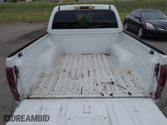 ✅ 2004 Chevrolet Colorado 1SC LS Z85 • VIN: 1GCCS136148197958 • Лот: 43376212. Опубликован ранее на IAAI с пробегом 251 630 миль. Бесплатный доступ к архиву аукционных продаж из США и подробный отчёт об истории автомобиля на DreamBid. Изображение 19.