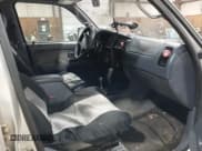 ✅ 2000 Toyota 4Runner SR5 • VIN: JT3HN86RXY0292460 • Lot: 43765635. Listed on IAAI with 269,771 mi. Free auction sales archive from the USA and detailed vehicle history report at DreamBid. Image 5.