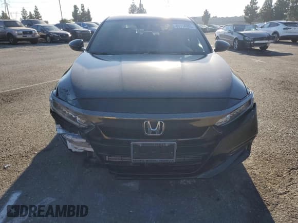 ✅ 2019 Honda Accord Sport • VIN: 1HGCV1F35KA061008 • Лот: 82714305. Опубликован ранее на Copart с пробегом 90 603 миль. Бесплатный доступ к архиву аукционных продаж из США и подробный отчёт об истории автомобиля на DreamBid. Изображение 5.