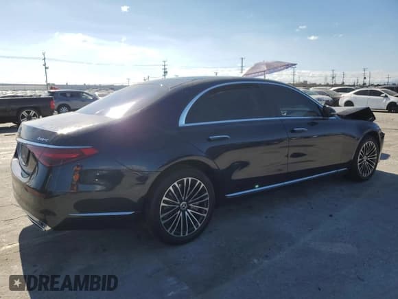 ✅ 2024 Mercedes-Benz S 580 • VIN: W1K6G7GB1RA272012 • Lot: 84045655. Listed on Copart with 23,430 mi. Free auction sales archive from the USA and detailed vehicle history report at DreamBid. Image 3.