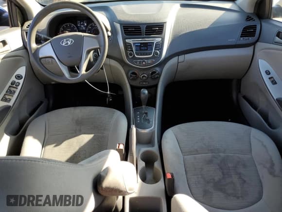 ✅ 2015 Hyundai Accent GLS • VIN: KMHCT4AE9FU884569 • Лот: 80152074. Опубликован ранее на Copart с пробегом 171 176 миль. Бесплатный доступ к архиву аукционных продаж из США и подробный отчёт об истории автомобиля на DreamBid. Изображение 8.