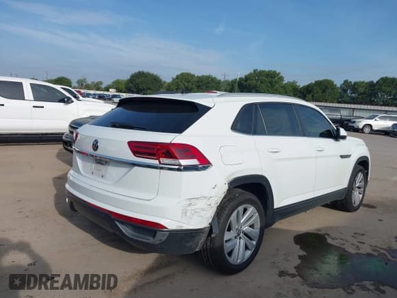 ✅ 2021 Volkswagen Atlas SE • VIN: 1V2WC2CA4MC210573 • Lot: 42636353. Wystawiony na IAAI z przebiegiem 88 751 mil. Bezpłatny archiwum sprzedaży aukcyjnych z USA i szczegółowy raport historii pojazdu na DreamBid. Zdjęcie 4.