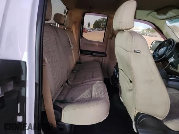 ✅ 2015 Ford F-150 XLT • VIN: 1FTEX1CF5FKE84347 • Lot: 91580085. Listed on Copart with 274,115 mi. Free auction sales archive from the USA and detailed vehicle history report at DreamBid. Image 10.