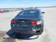 2018 Chevrolet Malibu LT z VIN 1G1ZD5ST8JF137789, wystawiony jako IAAI lot #41968346 z przebiegiem 120 638 mil mil oraz . Historia ofert i sprzedaży dostępna na DreamBid. Obrazek 6.