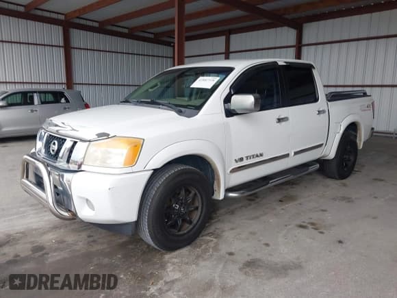 ✅ 2013 Nissan Titan S • VIN: 1N6AA0EJ6DN303356 • Лот: 43887328. Опубликован ранее на IAAI с пробегом 273 644 миль. Бесплатный доступ к архиву аукционных продаж из США и подробный отчёт об истории автомобиля на DreamBid. Изображение 2.