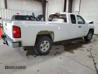 2011 Chevrolet Silverado 1500 LT z VIN 1GCRKSE0XBZ120005, wystawiony jako Copart lot #82749995 z przebiegiem 222 341 mil mil oraz Czysty tytuł • Clean title. Historia ofert i sprzedaży dostępna na DreamBid. Obrazek 3.