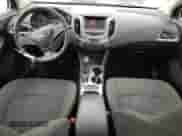 ✅ 2018 Chevrolet Cruze LT • VIN: 1G1BE5SM5J7109594 • Lot: 72500752. Wystawiony na Copart z przebiegiem 56 430 mil mil. Skorzystaj z bezpłatnego archiwum sprzedaży aukcyjnych z USA i zobacz szczegółowy raport historii pojazdu na DreamBid. Zdjęcie 8.