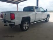 ✅ 2018 Chevrolet Silverado 2500HD LT • VIN: 1GC1KVEG0JF262469 • Lot: 41835871. Listed on IAAI with 122,228 mi. Free auction sales archive from the USA and detailed vehicle history report at DreamBid. Image 4.