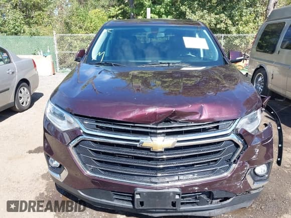 ✅ 2019 Chevrolet Traverse LT Cloth • VIN: 1GNERGKW7KJ100221 • Lot: 43376833. Wystawiony na IAAI z przebiegiem 91 310 mil. Bezpłatny archiwum sprzedaży aukcyjnych z USA i szczegółowy raport historii pojazdu na DreamBid. Zdjęcie 12.