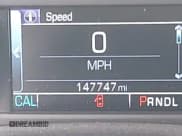 ✅ 2019 Chevrolet Silverado 1500 LT • VIN: 2GCVKPEC3K1130955 • Lot: 43162627. Wystawiony na IAAI z przebiegiem 147 747 mil. Bezpłatny archiwum sprzedaży aukcyjnych z USA i szczegółowy raport historii pojazdu na DreamBid. Zdjęcie 15.