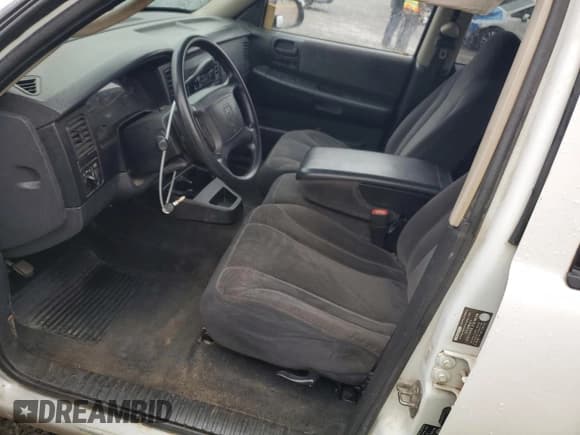 ✅ 2003 Dodge Dakota SLT • VIN: 1D7HL48N83S102971 • Lot: 86859964. Wystawiony na Copart z przebiegiem Nie podano. Bezpłatny archiwum sprzedaży aukcyjnych z USA i szczegółowy raport historii pojazdu na DreamBid. Zdjęcie 7.