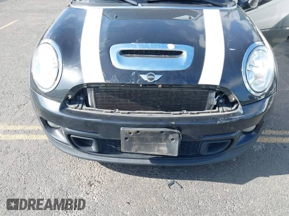 2013 MINI Hardtop S with VIN WMWSV3C53DT477574, listed as a IAAI auction lot 42385383 with 81,312 mi miles and . Bid and sale history available at DreamBid. Image 13.