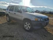 ✅ 2006 Ford Escape XLT • VIN: 1FMYU93106KC43316 • Lot: 93957845. Wystawiony na Copart z przebiegiem 152 864 mil. Bezpłatny archiwum sprzedaży aukcyjnych z USA i szczegółowy raport historii pojazdu na DreamBid. Zdjęcie 4.