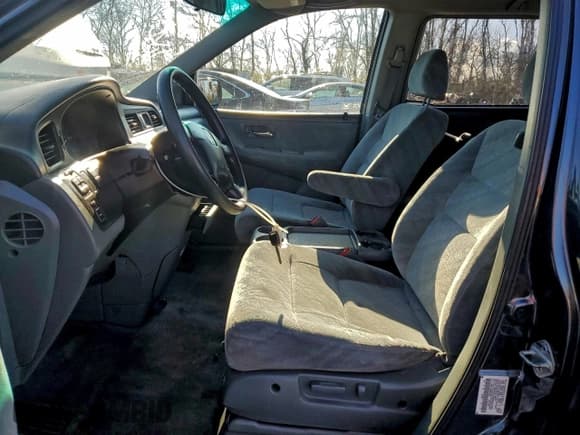 ✅ 2003 Honda Odyssey EX • VIN: 5FNRL18663B042403 • Лот: 93686715. Опубликован ранее на Copart с пробегом 242 883 миль. Бесплатный доступ к архиву аукционных продаж из США и подробный отчёт об истории автомобиля на DreamBid. Изображение 7.