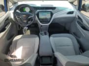 ✅ 2017 Chevrolet Bolt EV Premier • VIN: 1G1FX6S08H4140977 • Lot: 53469075. Wystawiony na Copart z przebiegiem 32 775 mil. Bezpłatny archiwum sprzedaży aukcyjnych z USA i szczegółowy raport historii pojazdu na DreamBid. Zdjęcie 8.