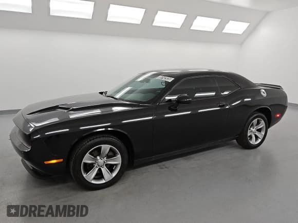 ✅ 2019 Dodge Challenger SXT • VIN: 2C3CDZAG6KH687733 • Lot: 86142935. Wystawiony na Copart z przebiegiem 87 905 mil. Bezpłatny archiwum sprzedaży aukcyjnych z USA i szczegółowy raport historii pojazdu na DreamBid. Zdjęcie 1.