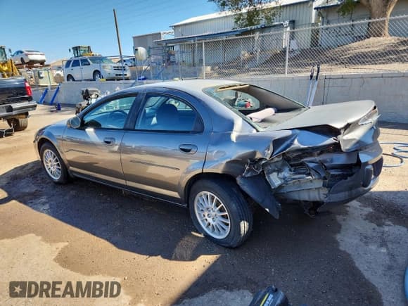 ✅ 2005 Chrysler Sebring • VIN: 1C3EL46X85N575857 • Lot: 86843955. Listed on Copart with 276,523 mi. Free auction sales archive from the USA and detailed vehicle history report at DreamBid. Image 2.